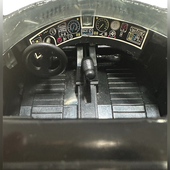 1989 vintage Batmobile - Picture 5 of 7